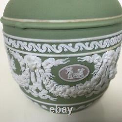 19th Century Wedgwood Tri Color Jasperware Green White Lilac Cameo Covered Bowl