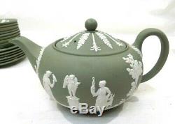 25pc Green Wedgwood Jasperware Tea Set, England 1955, Beautiful Condition