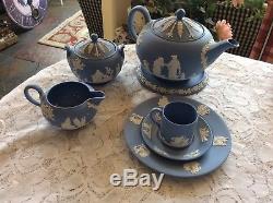 30 PIECE Wedgwood England Blue and White Jasperware Tea Set