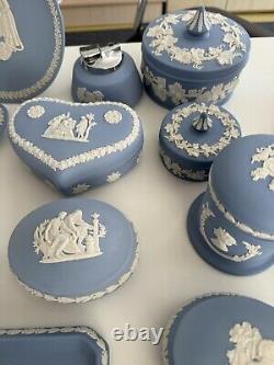 51 x Wedgwood Jasperware Light Blue Vintage Plates Bell, Boxes, Large Collection