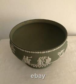 A stunning large vintage Wedgwood Jasperware Footed Fruit /display Bowl