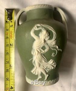 Antique 1880 Thomas Wedgwood Green Jasperware Grecian Urn Vases Extremely Rare