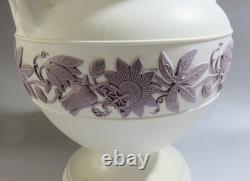 Antique 19th Century Wedgwood Jasperware Pot Pourri Jar & Cover