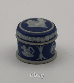 Antique 19th century Wedgwood Neoclassical Dark Blue Jasperware Rouge Pot