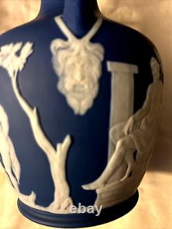 Antique C1850 Wedgwood Dark Blue Dip Jasperware 7.25 Portland Vase Rare NICE