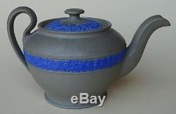 Antique Ca. 1830 Wedgwood Child's Toy Teapot Drabware Jasperware Pottery Superb