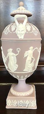 Antique Early 19th Century Wedgwood Lilac Jasper Dip Vase and Cover Jasperware