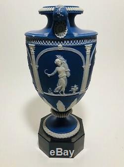 Antique Turner James Neale (C. 1760-1803) Jasperware urn vase Wedgwood Style