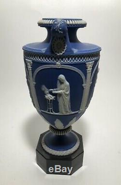 Antique Turner James Neale (C. 1760-1803) Jasperware urn vase Wedgwood Style