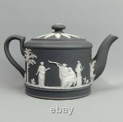 Antique Wedgwood Black Jasper Dip Pottery Teapot C. 1936