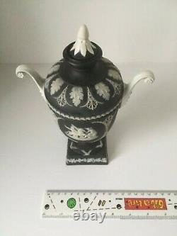 Antique Wedgwood Black/White Jasperware Urn Vase With Lid and Bolted Pedestal