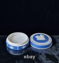 Antique Wedgwood Cobalt Blue Jasperware Neo-Classical Patch Pot Powder Jar