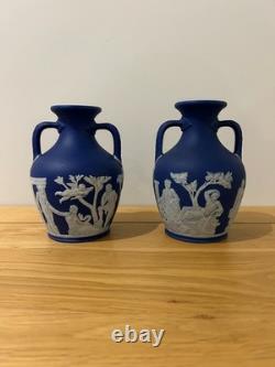Antique Wedgwood Portland Vase Dark Blue Jasper Dip Impressed c1820-50 16cm 2