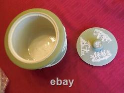 Antique Wedgwood Sage Jasperware Washington And Franklin Lidded Jar