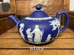 Antique circa 1800 Wedgwood White on Dark Blue Jasperware Neoclassical Teapot