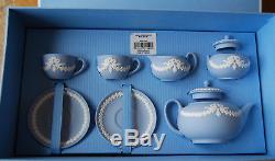 BEAUTIFUL New in Box 9 PIECE WEDGWOOD JASPERWARE MINI CHILD SIZE TEA SET BLUE