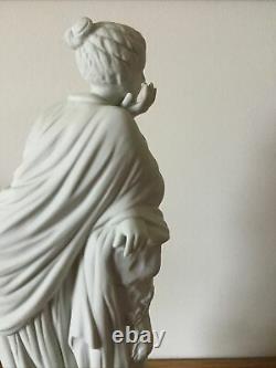 Beautiful Vintage Wedgwood Classical Muses Jasper Ware Ltd Ed Figure Polymnia