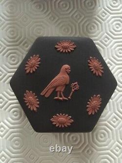 Beautiful Wedgwood Egyptian Terracotta on Black Jasperware. 4 fantastic pieces