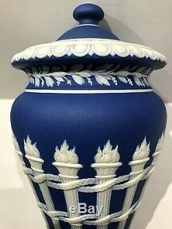 C. 1800-20 Wedgwood Cobalt Blue Dipped Torch Vase #393 7.5 Rare & Nice