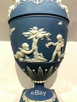 C. 1867 Wedgwood Jasperware Blue Vase/urn 627 Cherubs Playing Rare 6.5 Code V
