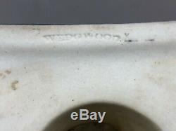 C. 1869 WEDGWOOD BLACK JASPERWARE CAMPANA-1153 URN WithWHITE HANDLES CODE X
