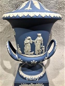 C. 1979 New Wedgwood Blue Jasperware Pedestal Urn Offering To Peace New