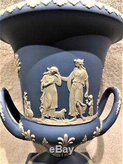 C. 1979 New Wedgwood Blue Jasperware Pedestal Urn Offering To Peace New