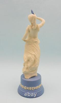 C1974 Vintage WEDGWOOD Jasperware TERPSICHORE Figurine 27cm H Excellent