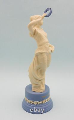 C1974 Vintage WEDGWOOD Jasperware TERPSICHORE Figurine 27cm H Excellent