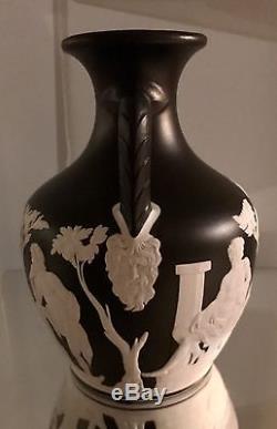 Circa 1850 WEDGWOOD Large 10.25 Black Dip Jasperware Portland Vase