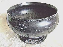 Circa 1865 Wedgwood Black Basalt Jasperware 7 Imperial Pedestal Bowl