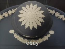 Excellent Wedgwood Portland Blue And White Jasperware Jasper Desk Ink And Stand