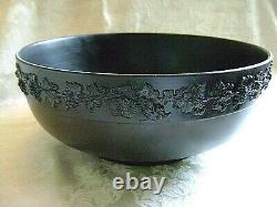 Exquisite Wedgwood Black Basalt Jasperware 10 Centerpiece Bowl Grapevine Design