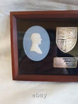 (Gur)Wedgwood Jasperware Blue Sterling Silver Royal Jubilee Medallion Framed Set