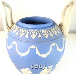 Impressive Wedgwood Light Blue Jasper Jasperware Dip Vase Apollo & Muses