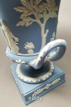 Large 11.25 Wedgwood Campana Lavender Pale Blue Jasperware Pedestal Urn with Lid
