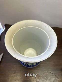 Large Vintage WEDGWOOD Blue Jasperware Porcelain PLANTER / PLANT POT 17cm High