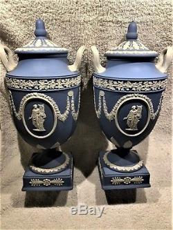 MATCH PAIR (2) Wedgwood Blue Jasperware Pedestal #174 Urn WithLid 11.50H MINT