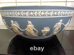 PRESTIGE EX LARGE WEDGWOOD BLUE JASPERWARE JASPER DANCING HOURS SLIPWARE 10 ins