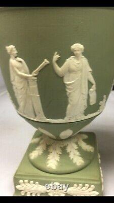 Pair Of Wedgwood Jasper Twin Handled Bolted Trophy Vases 1955 9 High -VGC