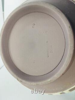 RARE Wedgwood Jasper Lilac 4pc Set Teapot, Sugar Bowl, Creamer, 2Handle Bud Vase