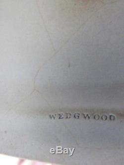 Rare 18th century Wedgwood blue jasperware Bulb Pot