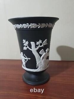 Rare 1970s Wedgwood Jasperware Neoclassical Black Footed Vase 5.25 High