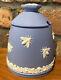 Rare Vintage Wedgwood Jasperware Honey Pot Blue With Applied Bee Decoration