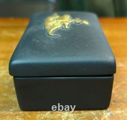 Rare Wedgwood Black Jasperware Gilded Egyptian Crocodiles Trinket Box SU728