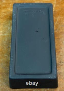 Rare Wedgwood Black Jasperware Gilded Egyptian Crocodiles Trinket Box SU728