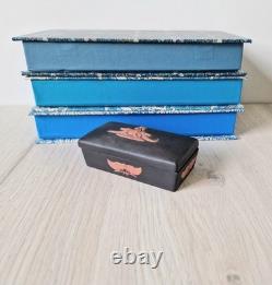 Rare Wedgwood Black Jasperware Terracotta Egyptian Crocodiles Trinket Box