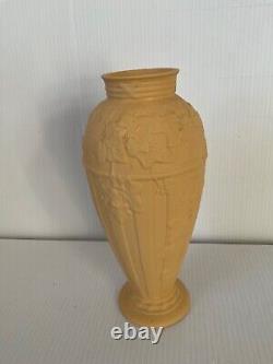 Rare Wedgwood England Jasperware Jasper Cane Ware Vase Ivy Leaf