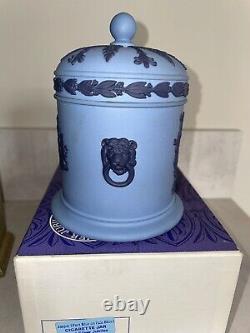 Rare Wedgwood Jasperware Commemorative Silver Jubilee Cigarette Jar. Boxed