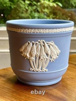 Rare Wedgwood Jasperware Kew Gardens Plants Sir Joseph Banks Planter Cache Pot